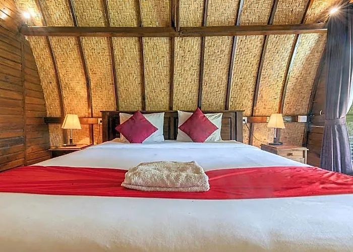 Comfy 1br With Garden View In Nusa Penida Residence *